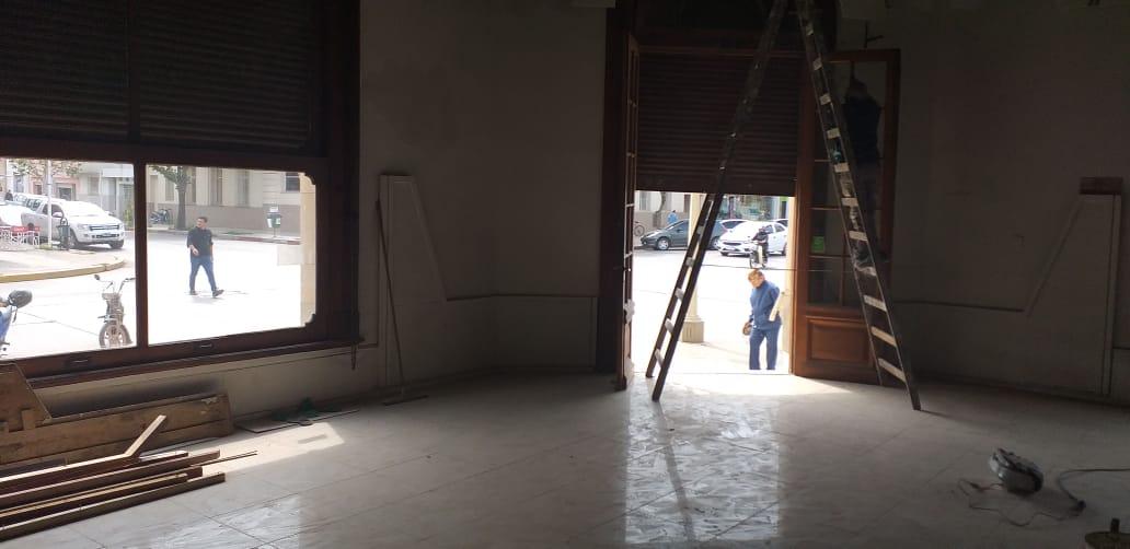 Reapertura de una equina emblematica de la Ciudad- Fabián Chichiani se hará cargo del Bar Italia