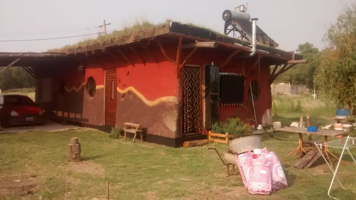 Policía de Corral de Bustos realiza estufas para familias de bajos recursos