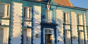 Robaron 30 mil kilos de soja y les quedó el camión varado