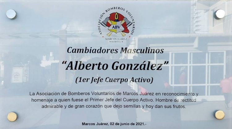 Bomberos inauguraron los nuevos vestuarios en el cuartel