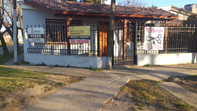 Una joven se defendió para que no le roben en su casa