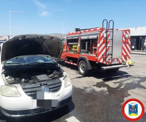 Leones: Incendio de automóvil en autopista Rosario-Córdoba – Red Panorama  Marcos Juarez