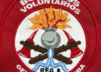 Gral. Roca: Volcó camión sobre ruta Nº 9