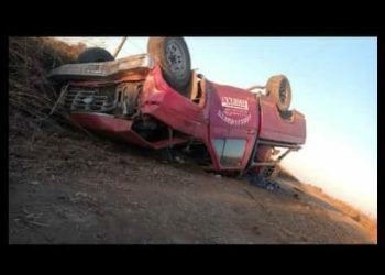 Volcó Ford F-100 de Gomería Accastello