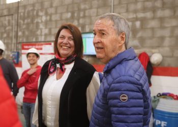 Verónica Crescente acompañó a Schiaretti en el congreso: Agro y algo más