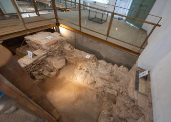 El Paseo Córdoba de la Nueva Andalucía exhibe valiosas piezas arqueológicas