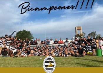 Plantel superior de rugby bicampeones del torneo desarrollo 2022