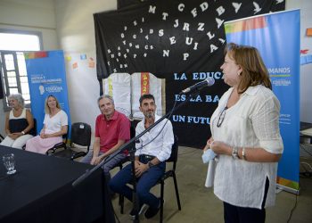 Entrega de certificados a jóvenes del Complejo Esperanza