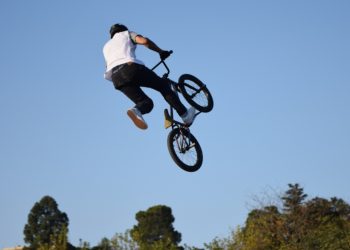 Se lanza el programa de becas a deportistas federados para el año 2023