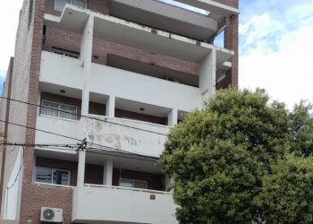 Rescate de persona atrapada en ascensor
