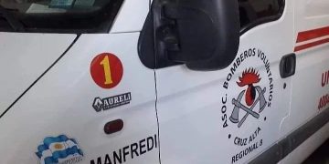 Cruz Alta: vuelco en solitario de una camioneta en Ruta 6