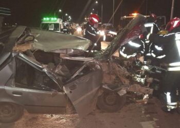 Armstrong: violento accidente entre un camión y un automóvil sobre la Ruta 178