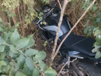 Recuperó moto YAMAHA 700cc escondida en un monte