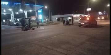 Accidente auto-moto en Paula Albarracín y Ruta nº 9