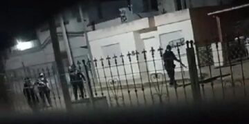 Bell Ville: policía impidió saqueos en supermercados