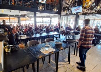 Tres operaros del CE.CA.L. fueron incluidos en el Curso de Mozo y Camarera Profesional