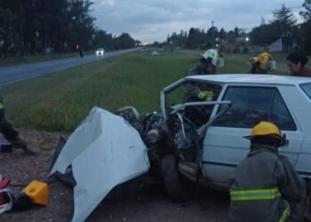 Bell Ville: violento impacto entre auto y camión en Ruta Nacional Nº 9 km 508