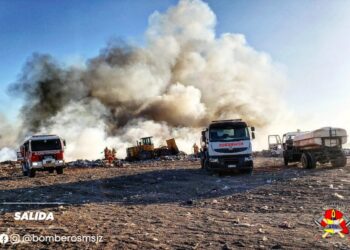 Incendio de gran magnitud en el Vertedero municipal