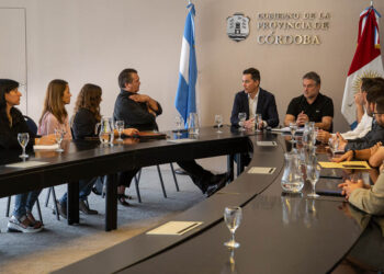 El Ministerio de Gobierno presentó las líneas de acción a intendentes