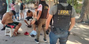 Villa María: FPA desarticuló una banda que había copado una plaza para vender drogas
