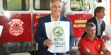 En Bell Ville, Llaryora anunció una nueva Fiscalía y una base de la Fuerza Policial Antinarcótico