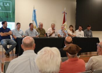 Busso se reunió con los Consorcios Camineros y la Comisión de Enlace