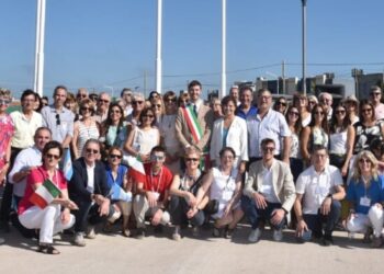 Plaza Genola: fue inaugurada en el marco del hermanamiento entre nuestra ciudad y la comuna de Genola