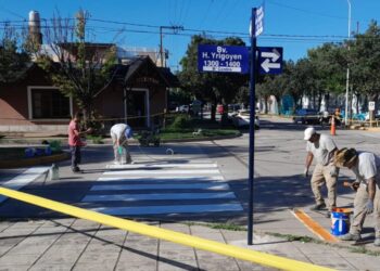 Precaución: tránsito cerrado en H. Yrigoyen entre Santiago del Estero y Rosario de Santa Fe