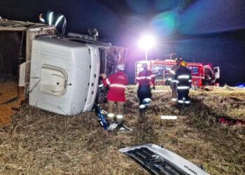Fatal accidente en Ruta 12: colisión frontal entre un auto y un camión