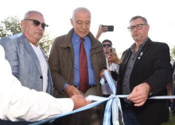 Acto homenaje a los veteranos y caídos en la guerra de Malvinas