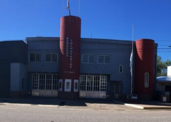 Importante destrucción por incendio en el cuartel de Bomberos Voluntarios Monte Buey