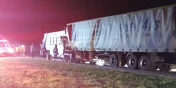 Tortugas: accidente en cadena, con dos fallecidos, en Autopista Córdoba-Rosario