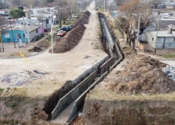 Avance de obra en calle Quintana y loteo «Don Jorge»