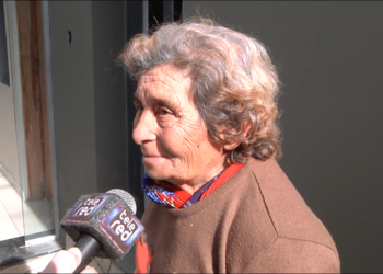 Devolvió $ 40000 y una tarjeta de débito