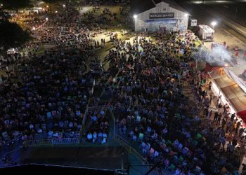 Con gran presencia del público se realizó el Festival Provincial de Folklore