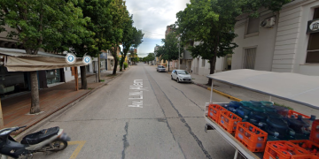 Dos heridos tras chocar un automóvil contra un árbol