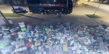 Leones: la mercadería ilegal incautada en el colectivo será donada a instituciones