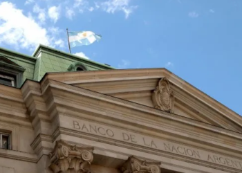 Créditos del Nación: para Hugo Alzuaga “no hay forma de justificar” los montos