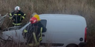 Accidente en Ruta 15: un automóvil sufrió un despiste en solitario