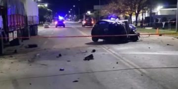 Canals: chocó contra un camión estacionado y falleció