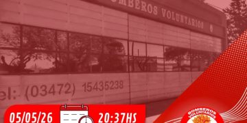 Despiste en Autopista: Bomberos de General Roca asistieron al camionero