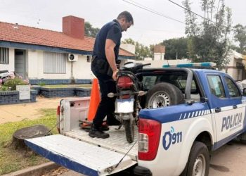 Robaron dos motos en Posse, huyeron y fueron encontrados en Los Surgentes