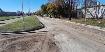 Comenzó el asfaltado de calle Lardizábal
