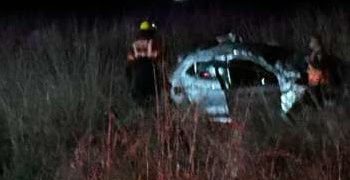 Dos heridos tras chocar una camioneta y un auto en Ruta 11