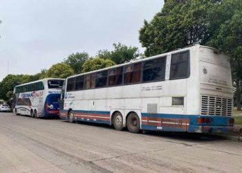 Justiniano Posse: secuestraron un colectivo que trasladaba a más de 40 personas