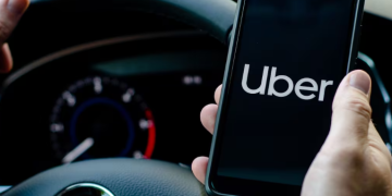 ¿Uber SI o NO?: La llegada de la app abre un fuerte debate