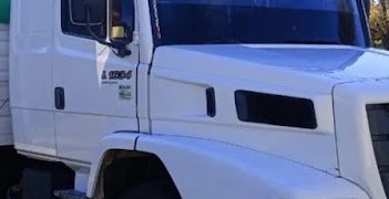 Un camionero fue secuestrado y abandonado maniatado sobre la Autopista