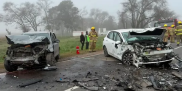 Accidente en Ana Zumarán: dos heridos tras chocar de frente los automóviles