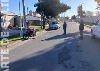 Leones: un herido tras chocar una motocicleta y un automóvil