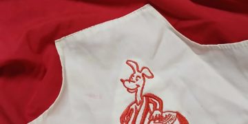 Objetos perdidos: guardapolvo de jardín